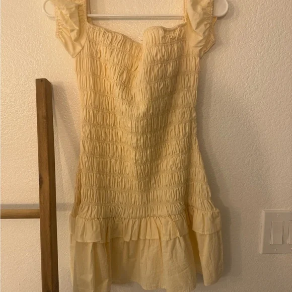 Pretty Little Thing Yellow Mini - Picture 6 of 6